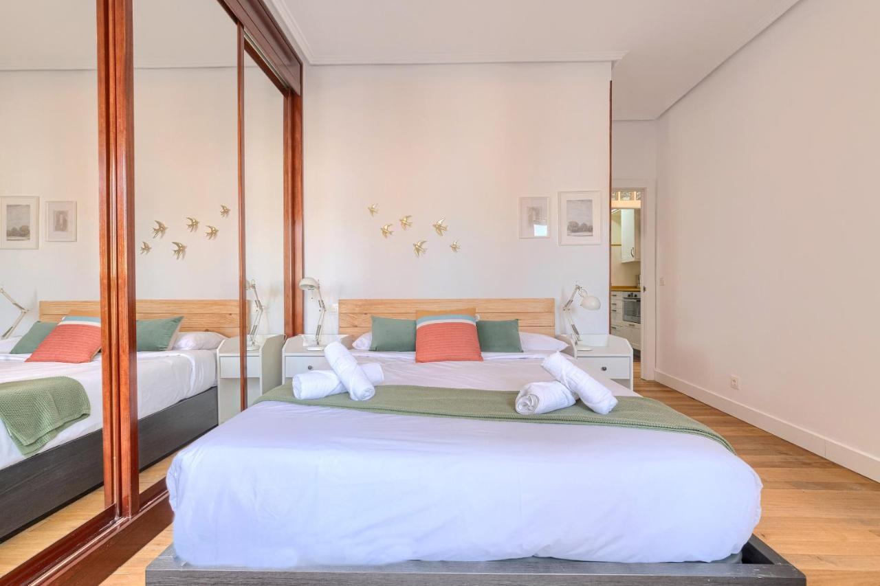 Ferienwohnung Iturribide Hogar Moderno Junto Al Metro Bilbao Exterior foto