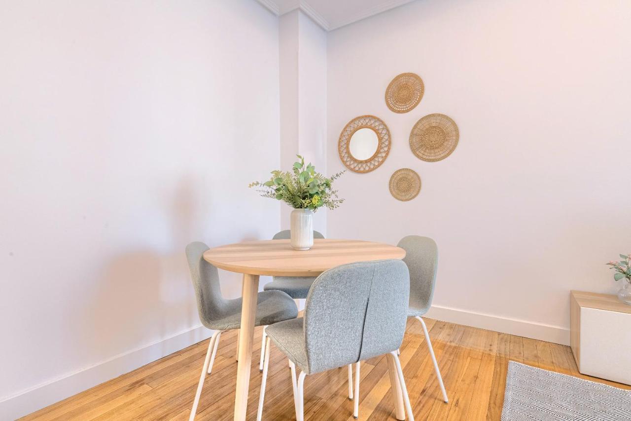 Ferienwohnung Iturribide Hogar Moderno Junto Al Metro Bilbao Exterior foto